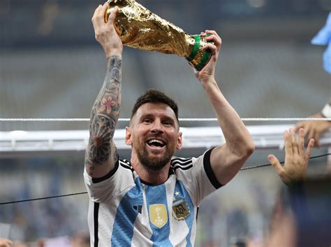 messi argentina 2023 world cup win picture